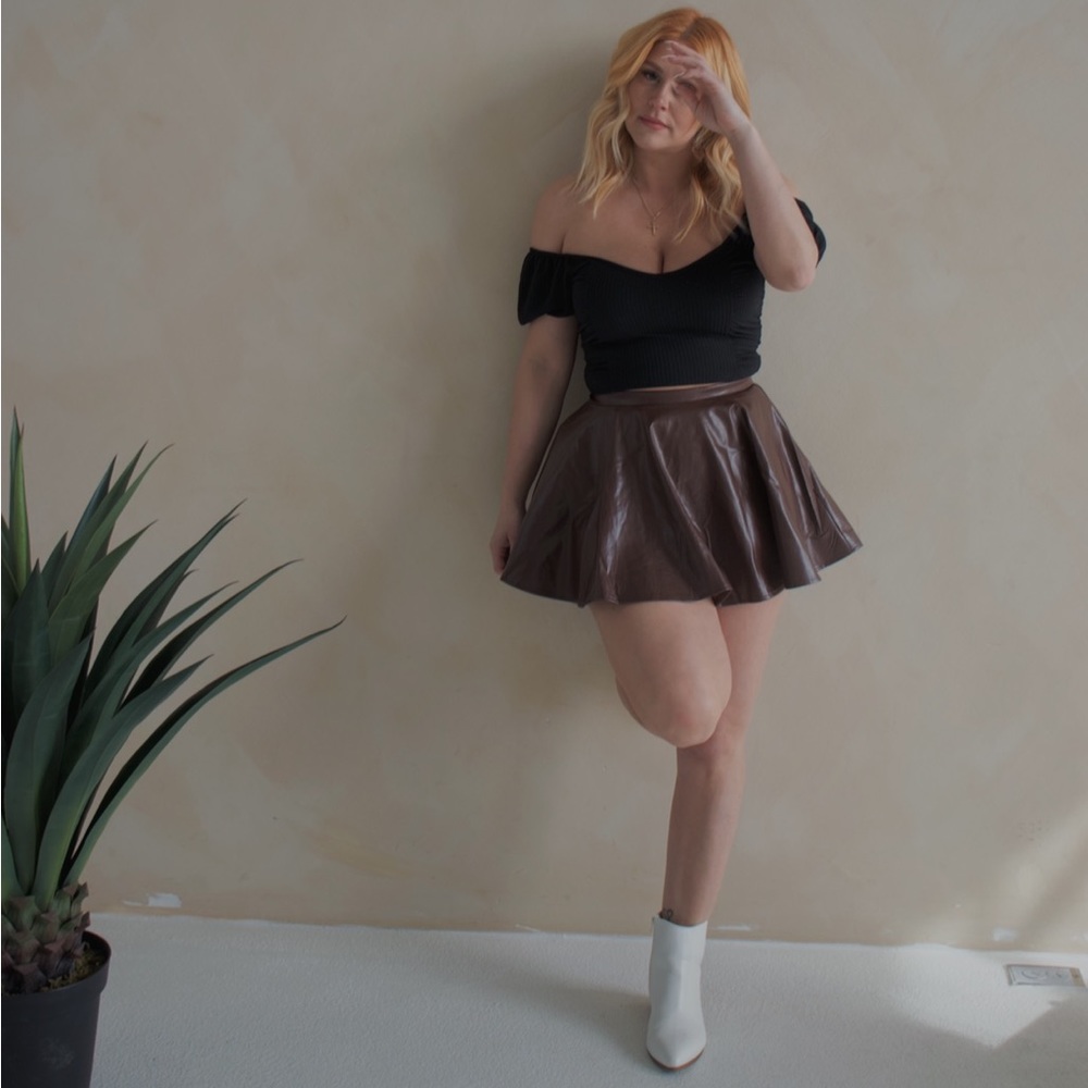 Faux leather mini skirt